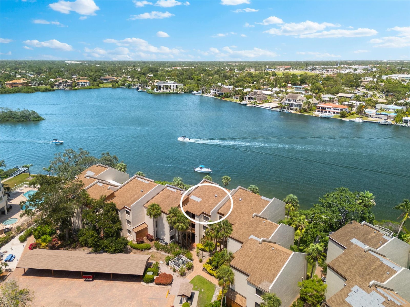 private deeded beach path for Bayview Beauty guests